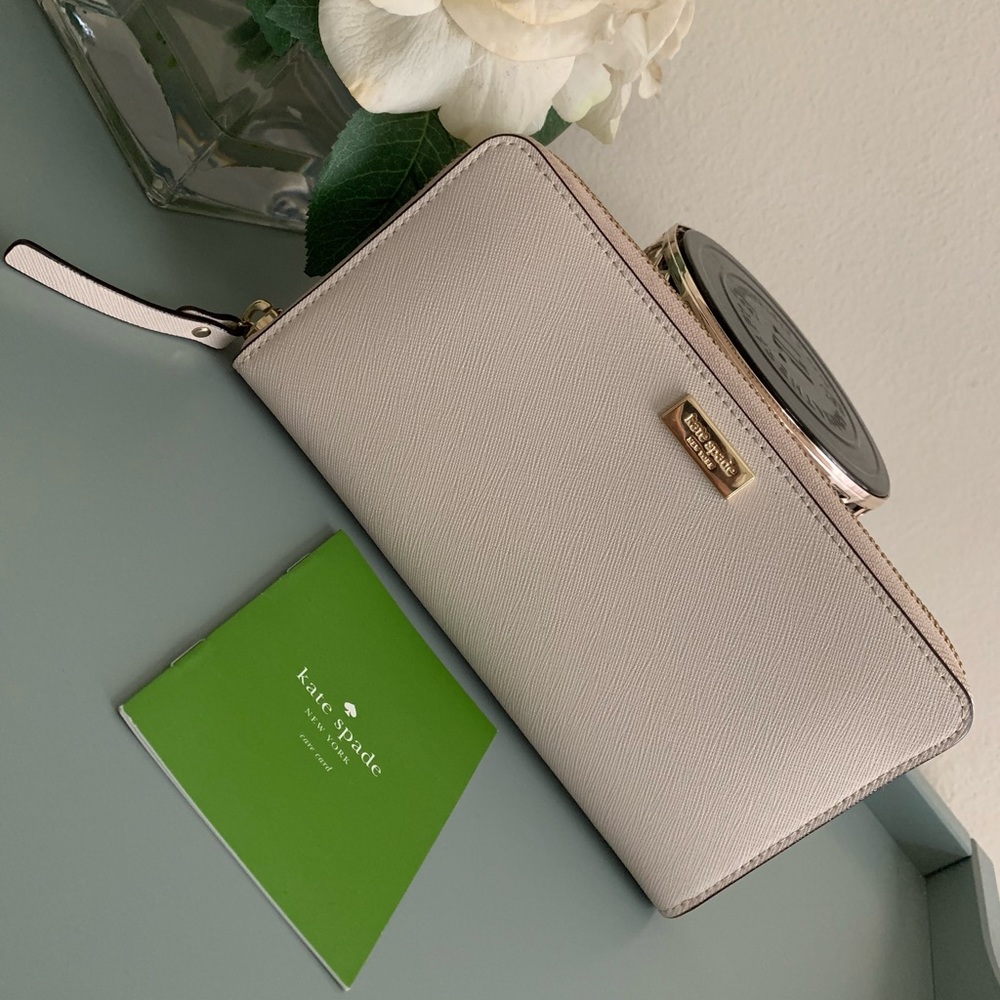 BNWT! Kate Spade Neda Wallet